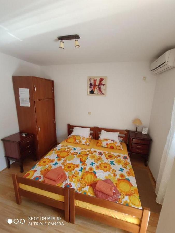 Apartments Vala Vinisce Ngoại thất bức ảnh